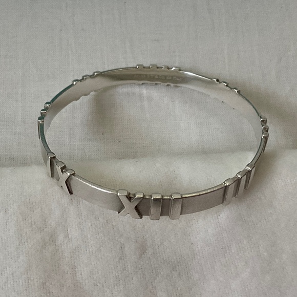 TIFFANY & CO. Vintage Silver (925) Atlas Bangle - Picture 6 of 12